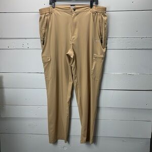 Clothin Men's Khaki Nylon Pants With Pockets Size XL